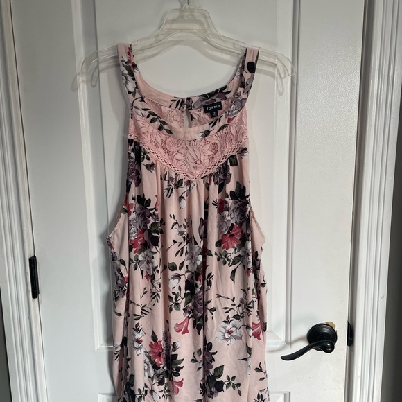 torrid Tops - Challis Lace Trim Goddess Neck Tank Torrid Size 5